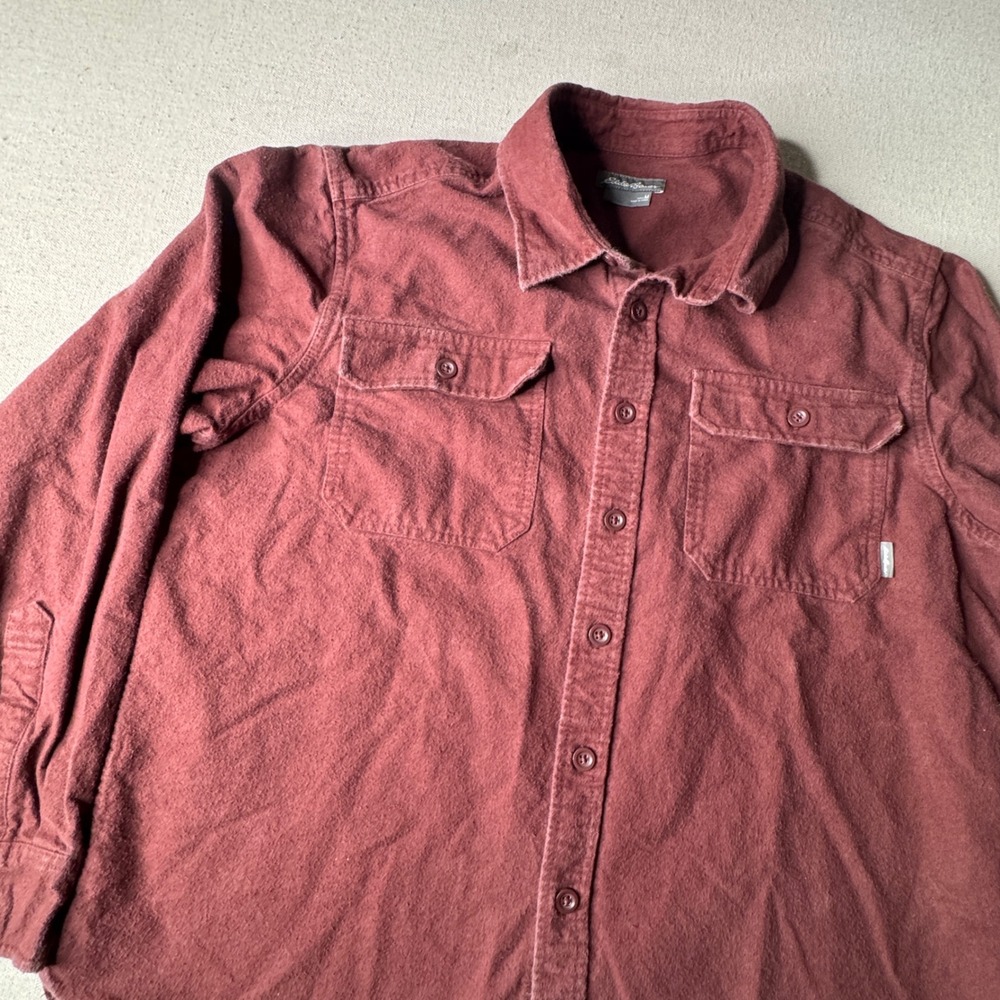 Eddie Bauer Mens Flannel Shirt Medium Burgundy Cotton Long Sleeve Button Down